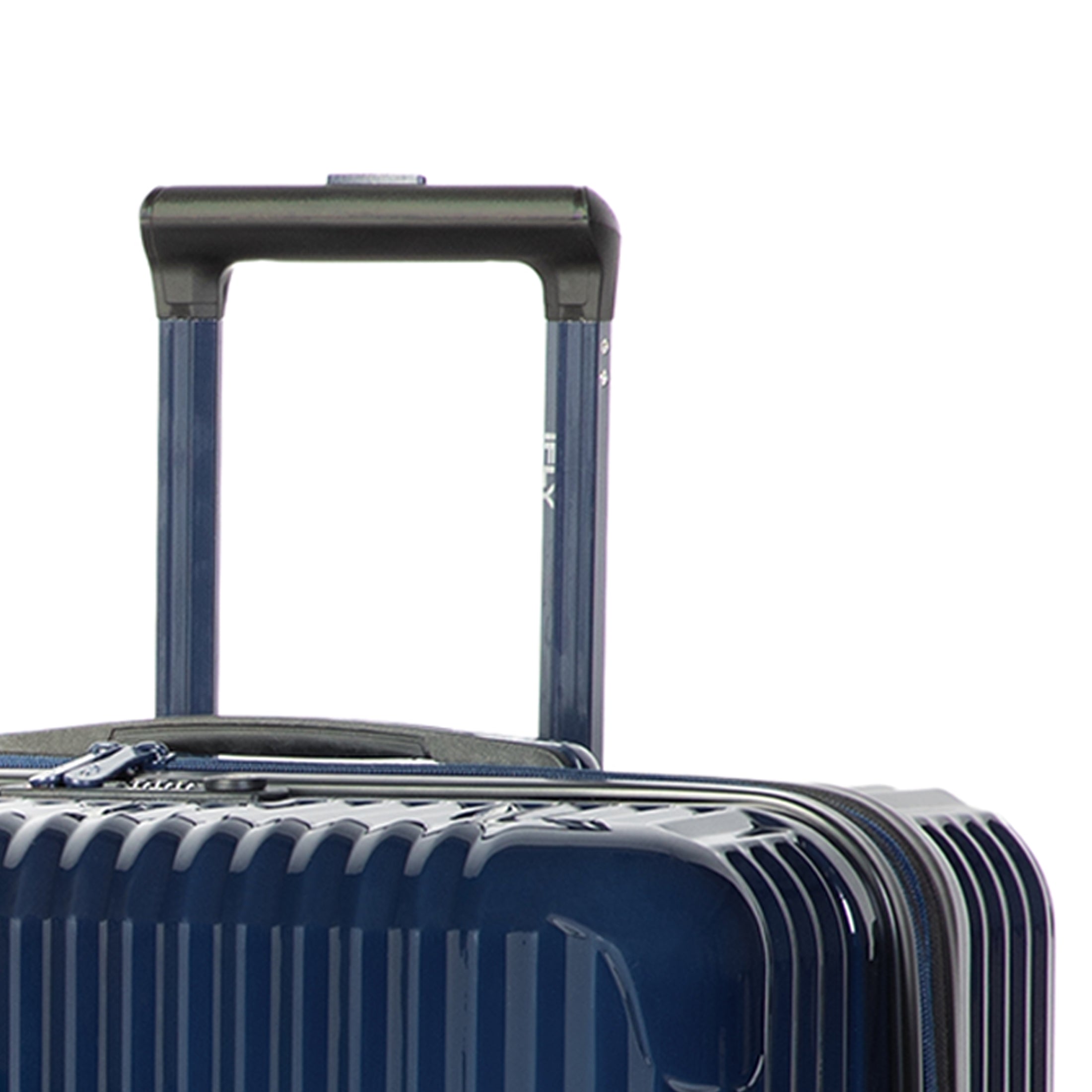The Carry-On - Image 5