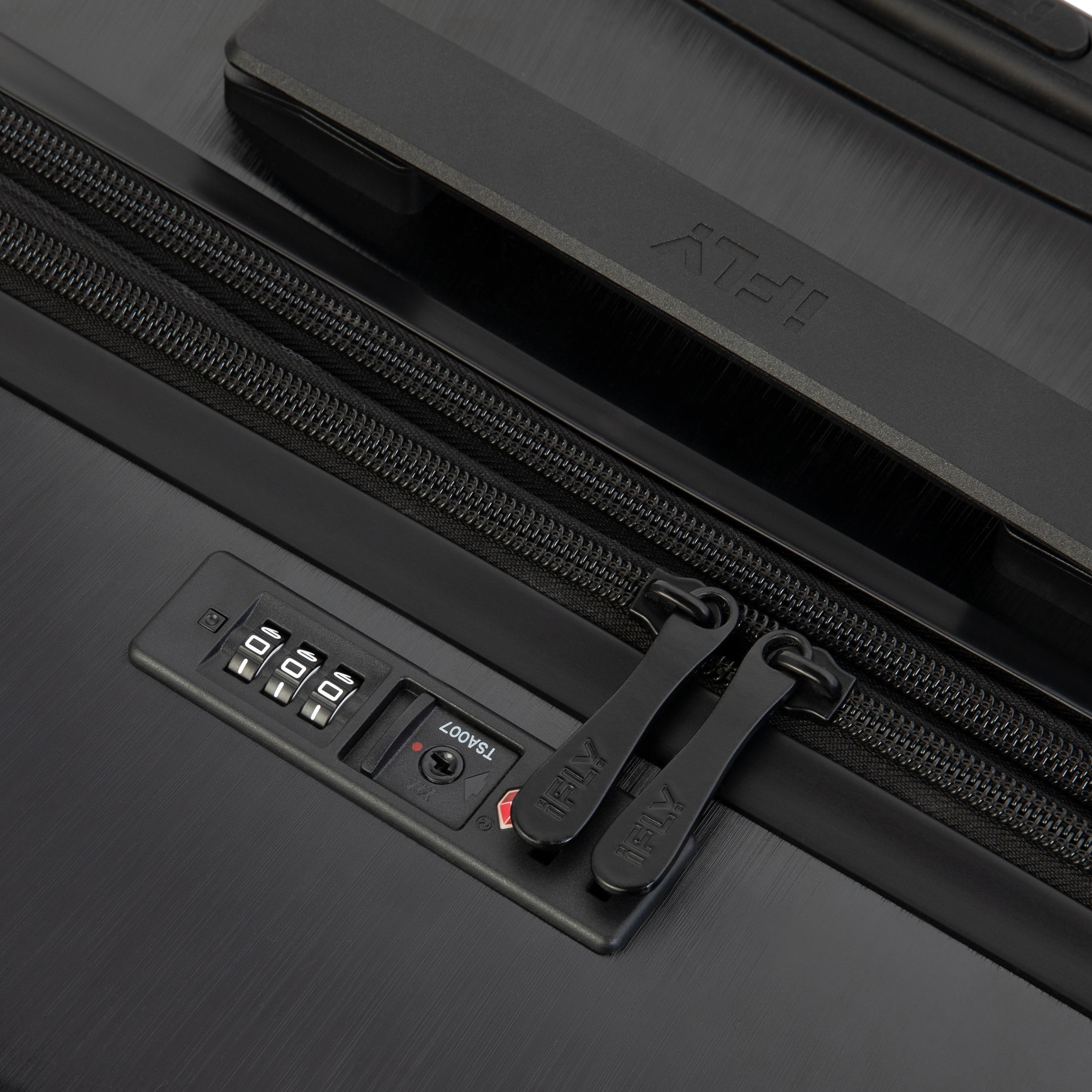 The Carry-On - Image 6