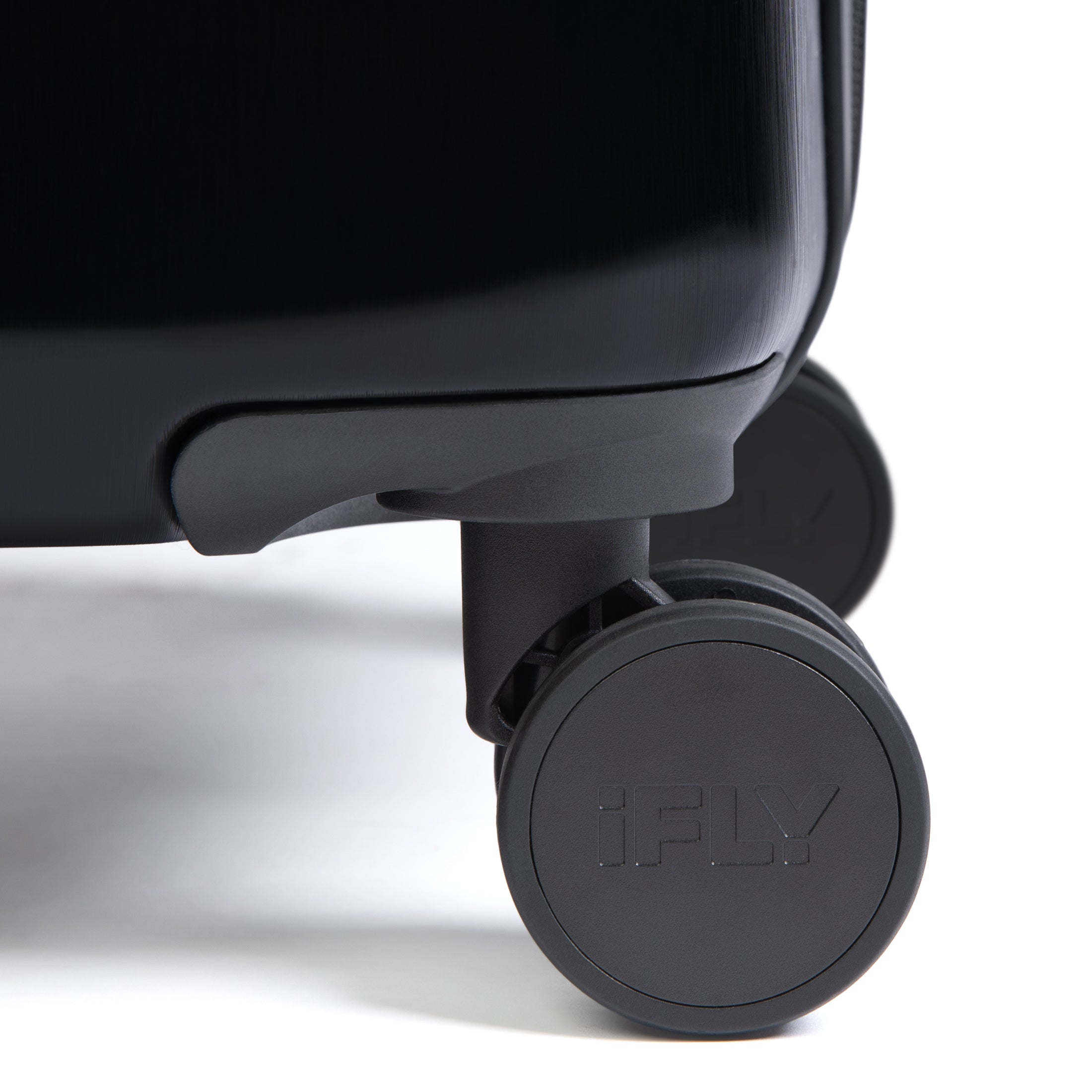 The Carry-On - Image 7